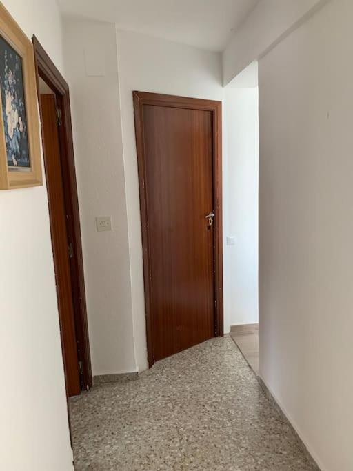 Cozy Room Guapo-Alicante Nearby The Beach And The Center Esterno foto